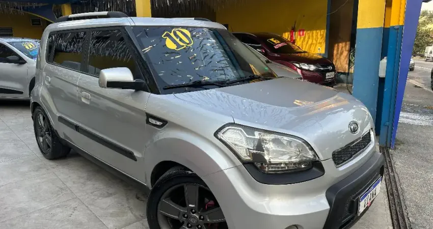 KIA SOUL EX 1.6 MANUAL – ESTILO ÚNICO, CONFORTO E EXCELENTE ESPAÇO INTERNO!