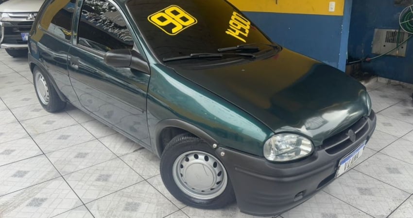 GM CORSA WIND 1.0 – SIMPLICIDADE, ECONOMIA E PERSONALIDADE EM UM CLÁSSICO QUE AINDA ENCANTA!