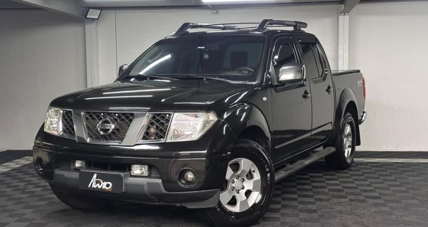 NISSAN FRONTIER LE 4X4 2013