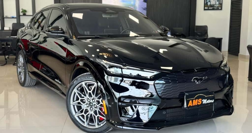 FORD MUSTANG MACH-E GT 2024