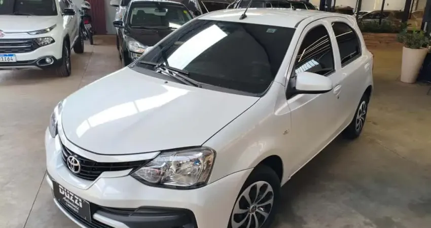 TOYOTA ETIOS HB X STD MT 2019