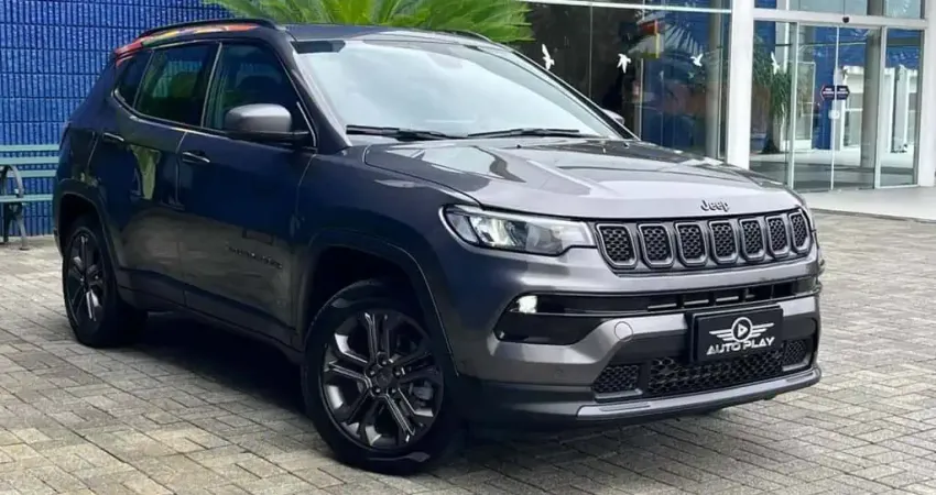 Jeep Compass T270 80 Anos 1.3 TB 4x2 Flex Aut  - Cinza - 2021/2022