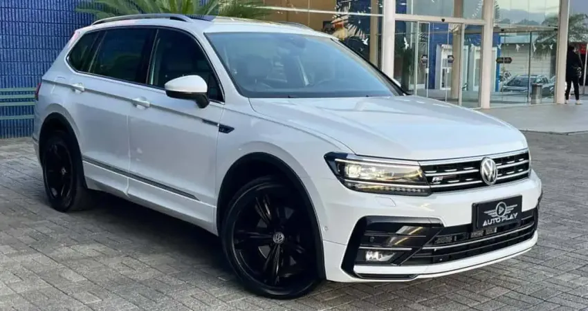 Volkswagen Tiguan Allspac R-Line 350 TSI 2.0 4x4  - Branca - 2018/2019