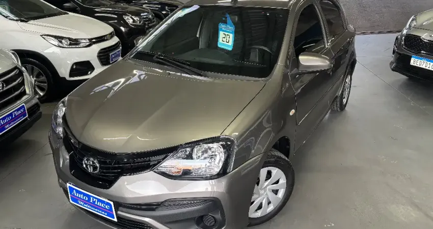 RARIDADE! TOYOTA ETIOS HATCH 1.3 X AUTOMÁTICO