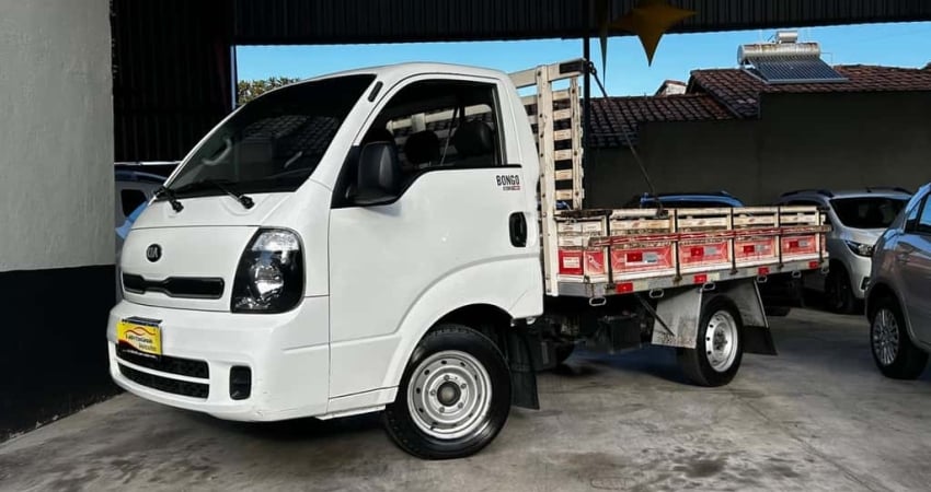 KIA BONGO UK2500 2021 IMPECÁVEL