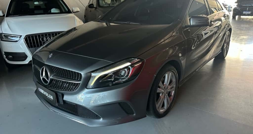 MERCEDES-BENZ A 200 1.6 Turbo 16V - 2016/2017