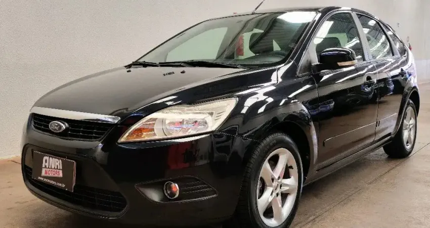 Focus Hatch 1.6 Flex Completo 2011