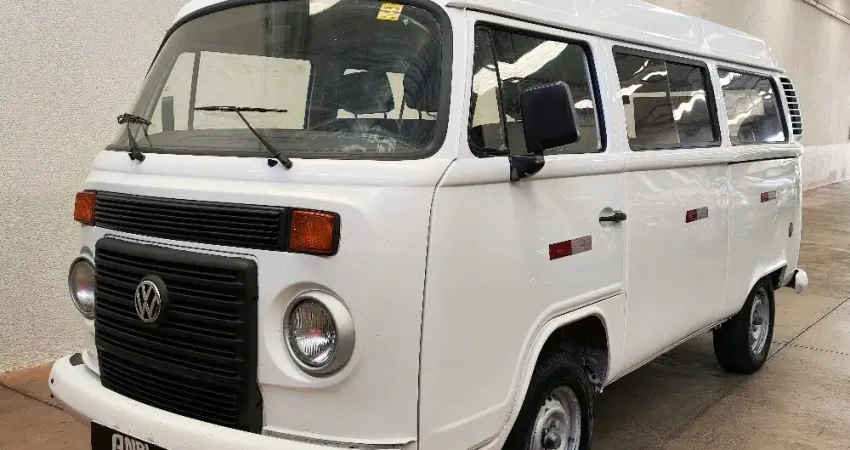 Kombi Lotação 9 Lugares 1.4 Flex 2012