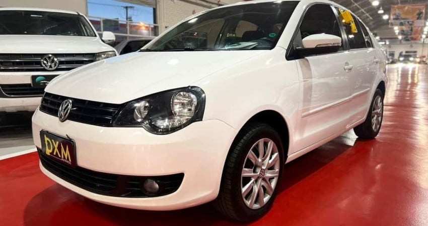 VOLKSWAGEN POLO SEDAN 1.6 2013