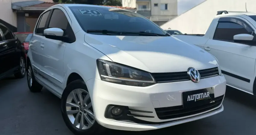 Vw Fox 1.6 Connect 2020 km baixo manual flex