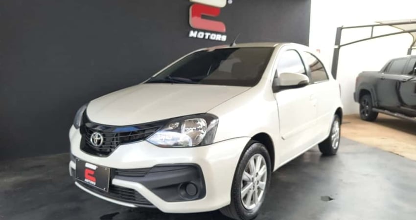 TOYOTA ETIOS 1.5 X PLUS 16V 4P
