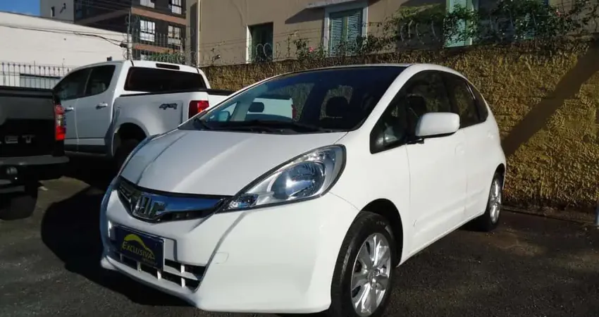 HONDA FIT 1.4 LX 16V FLEX 4P MANUAL 2013