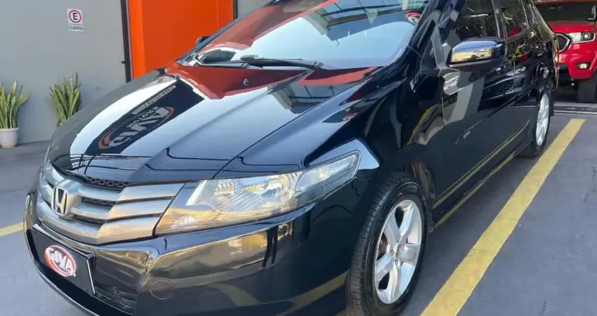CITY Sedan LX 1.5 Flex 16V 4p Aut.