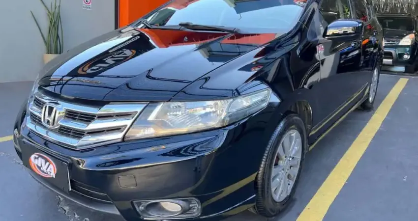 CITY Sedan LX 1.5 Flex 16V 4p Aut.