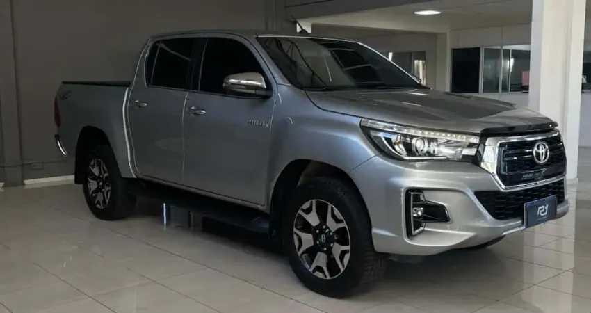 TOYOTA HILUX CD SRX 4x4 2.8 TDI 16V Diesel Aut.