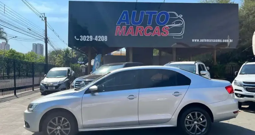 VOLKSWAGEN JETTA 2.0 COMFORTLINE FLEX 4P AUT 2013