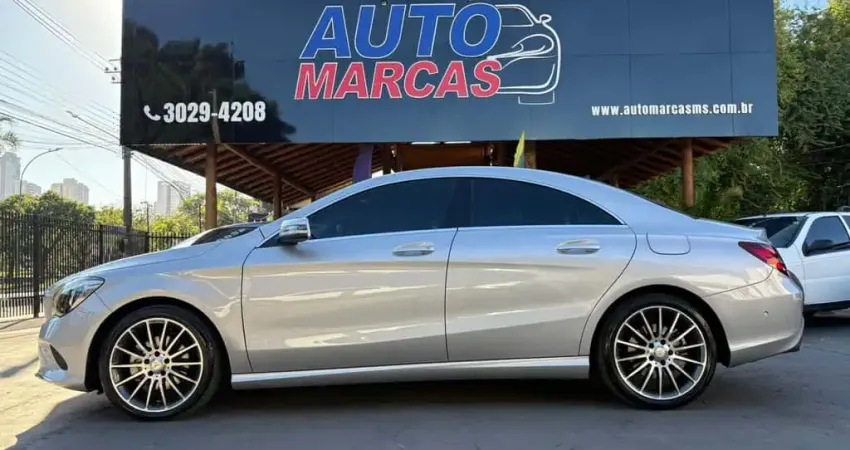 MERCEDES-BENZ CLA 200 Vision com Rodas da AMG 2017