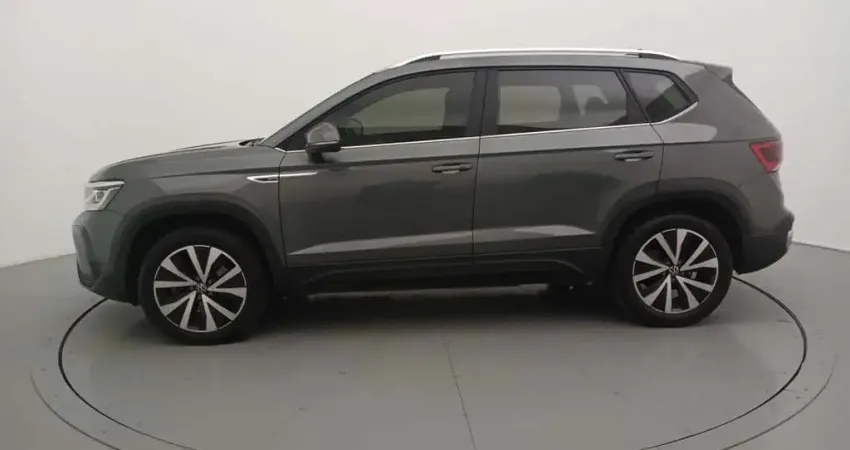 Volkswagen Taos 2022 1.4 250 tsi total flex highline automático
