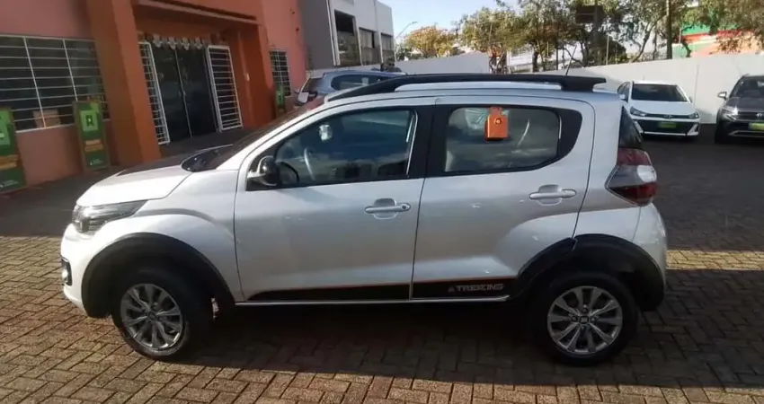 Fiat Mobi 2024 1.0 evo flex trekking manual