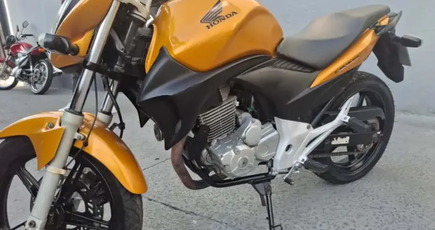 HONDA CB CB TWISTER