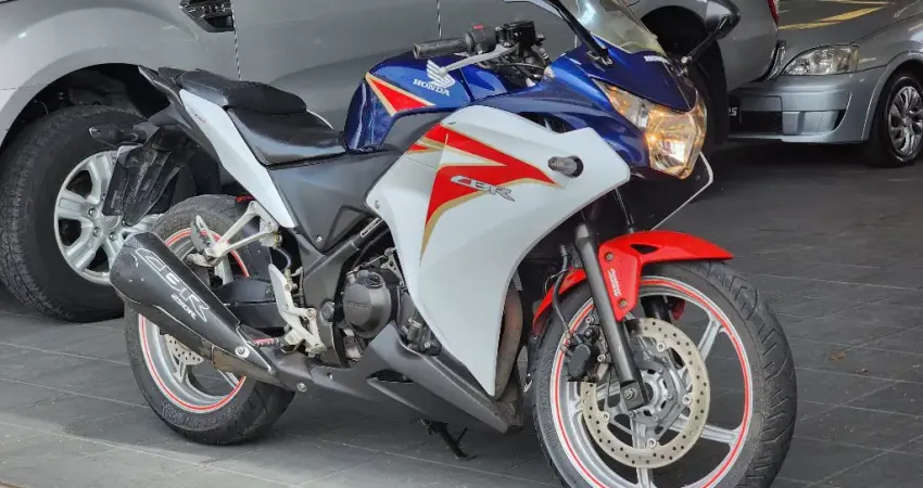 HONDA CBR 250cc BAIXÍSSIMO KM