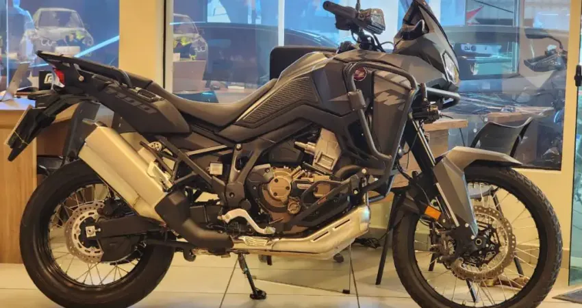 AFRICA TWIN 1100cc AUTOMÁTICA E BAIXO KM