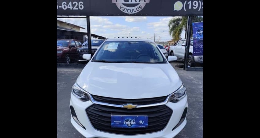 ONIX SEDAN Plus LT 1.0 12V Flex 4p Mec.