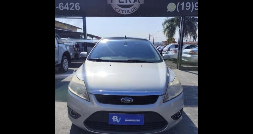 Focus Ghia  2.0 16V/ 2.0 16V Flex 5p Aut