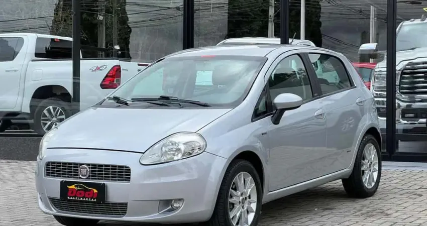 FIAT PUNTO ESSENCE 1.6 2011