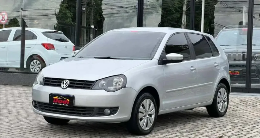 VOLKSWAGEN POLO 1.6 MI 8V TOTAL FLEX 2014