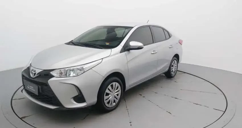 Toyota Yaris 2023 1.5 16v flex sedan xl live multidrive