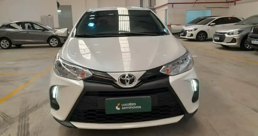 Toyota Yaris 2023 1.5 16v flex sedan xl live multidrive