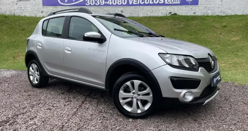 RENAULT SANDERO STEP 16 2015