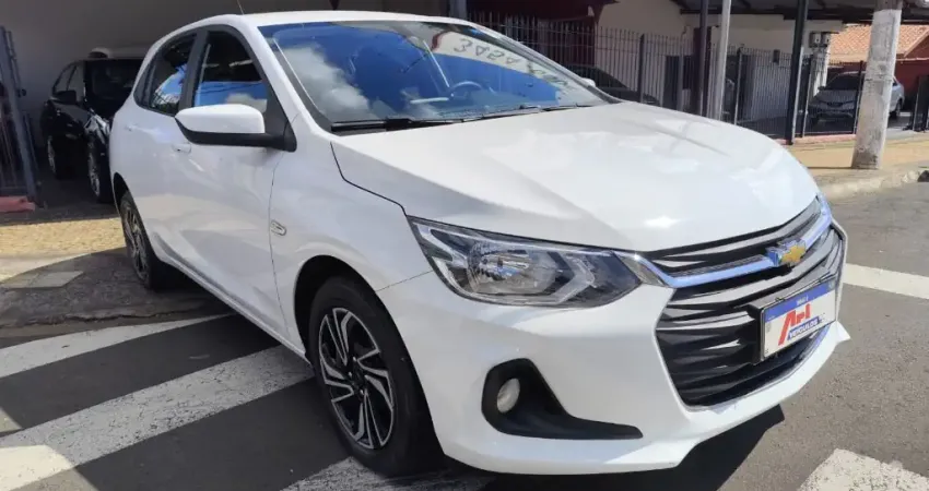 "Não é só um carro. É o Onix 2024: líder em vendas, feito pra você.