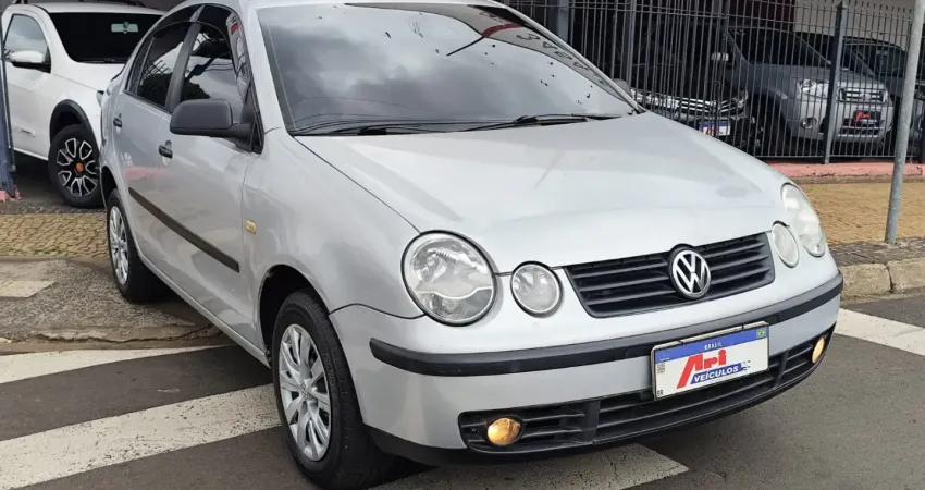 POLO SEDAN 1.6 COMPLETO