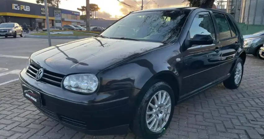VOLKSWAGEN GOLF 2.0 2005