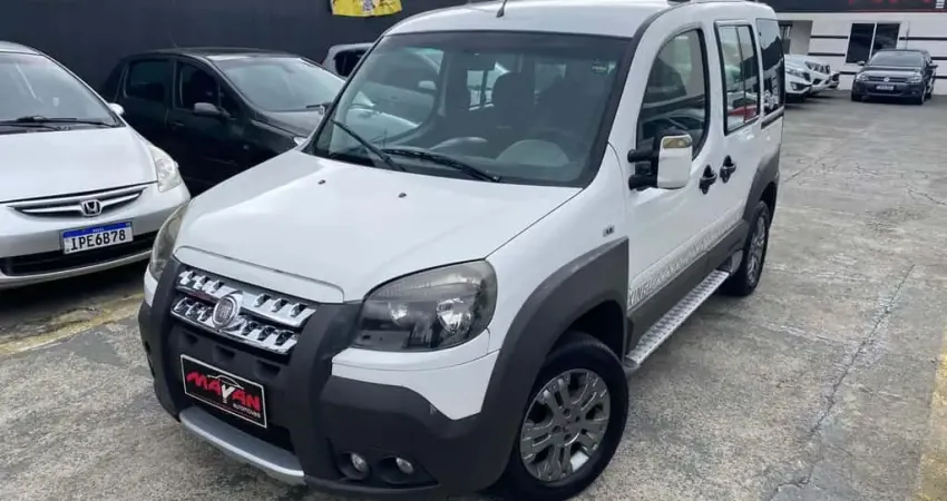 FIAT Doblo Adventure XINGU 1.8 2013 