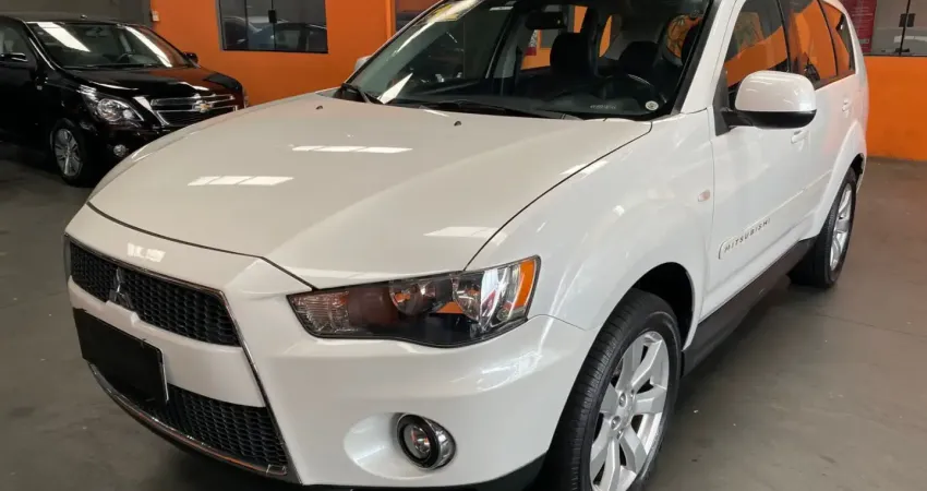 OUTLANDER 2.0 2012 IMPECAVEL 