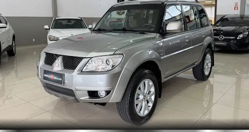 MITSUBISHI PAJERO TR4 2.0 FLEX 4X4 AUTOMÁTICO