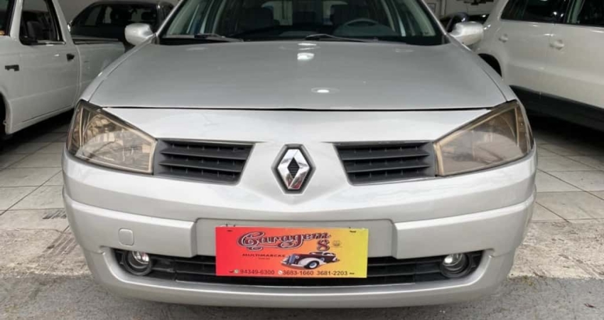 Renault MEGANE 1.6 DYNAMIQUE GRAND TOUR 16V FLEX 4P MANUAL