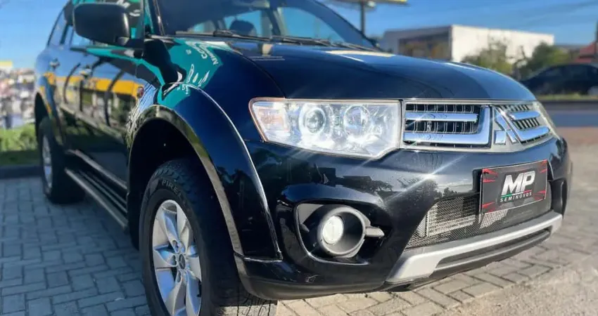 Mitsubishi Pajero 3.2 4x4 T.I. Dies. 5p Aut  - Preta - 2016/2016