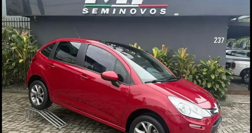 Citroën C3 Tendance Pure Tech 1.2 Flex 12V Mec.  - Vermelha - 2017/2018