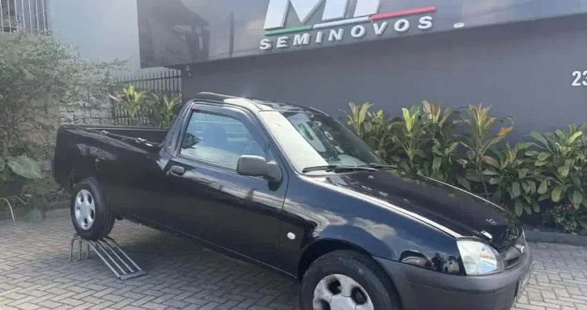 Ford Courier 1.6 L/ 1.6 Flex  - Preta - 2004/2004