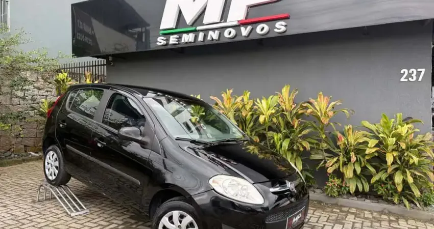 Fiat Palio ATTRACTIVE 1.0 EVO Fire Flex 8v 5p  - Preta - 2013/2013
