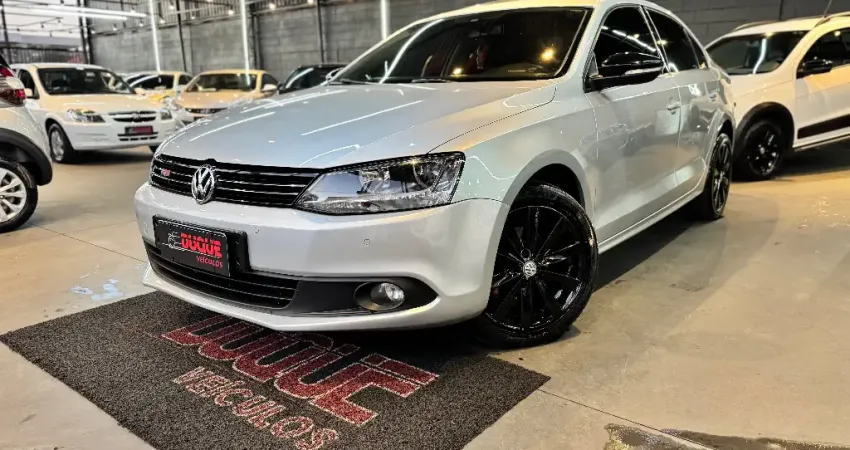 VW JETTA COMFORTLINE 2.0 FLEX AUT. 2013