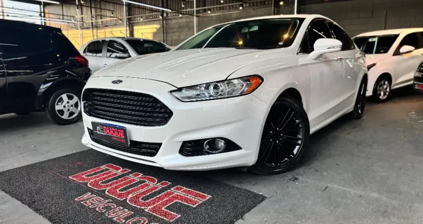 FORD FUSION TITANIUM (FWD) ECOBOOST 2.0 GÁS AUT. 2015