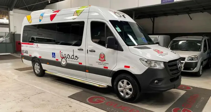 MERCEDES-BENZ SPRINTER 417 14m³ Ligado Cadeirante 2026