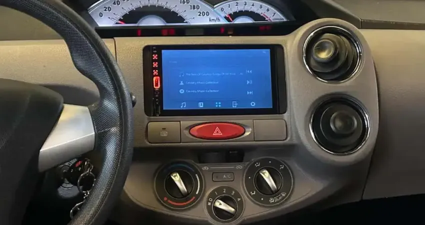 TOYOTA ETIOS HB XLS 2013