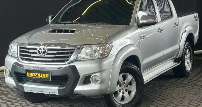 TOYOTA HILUX CD4X4 SRV 2013