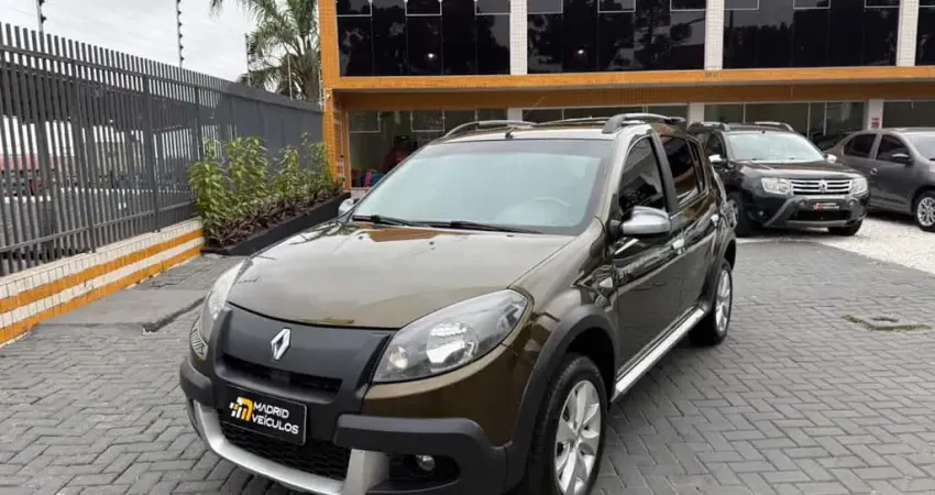 RENAULT SANDERO STW 16HP 2013